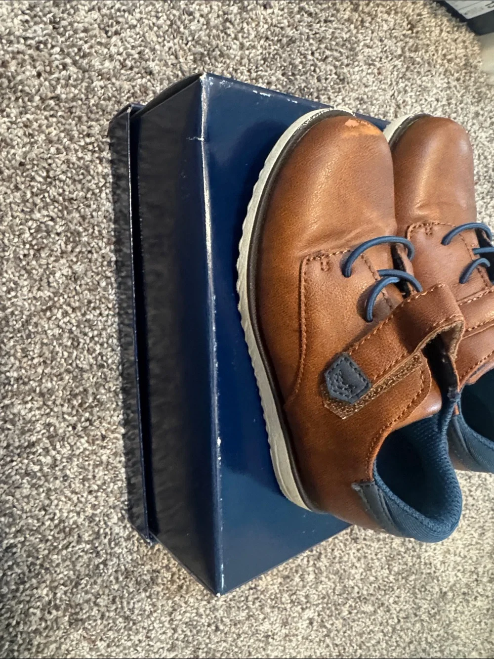 Dr. Scholl's Boys Brown Dress Shoes with Navy Trim